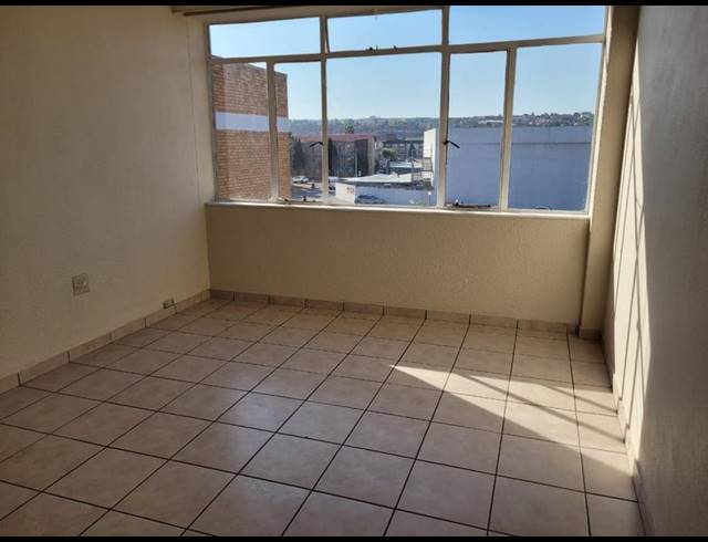 3 BEDROOM TOWNHOUSE FOR SALE IN NEW REDRUTH